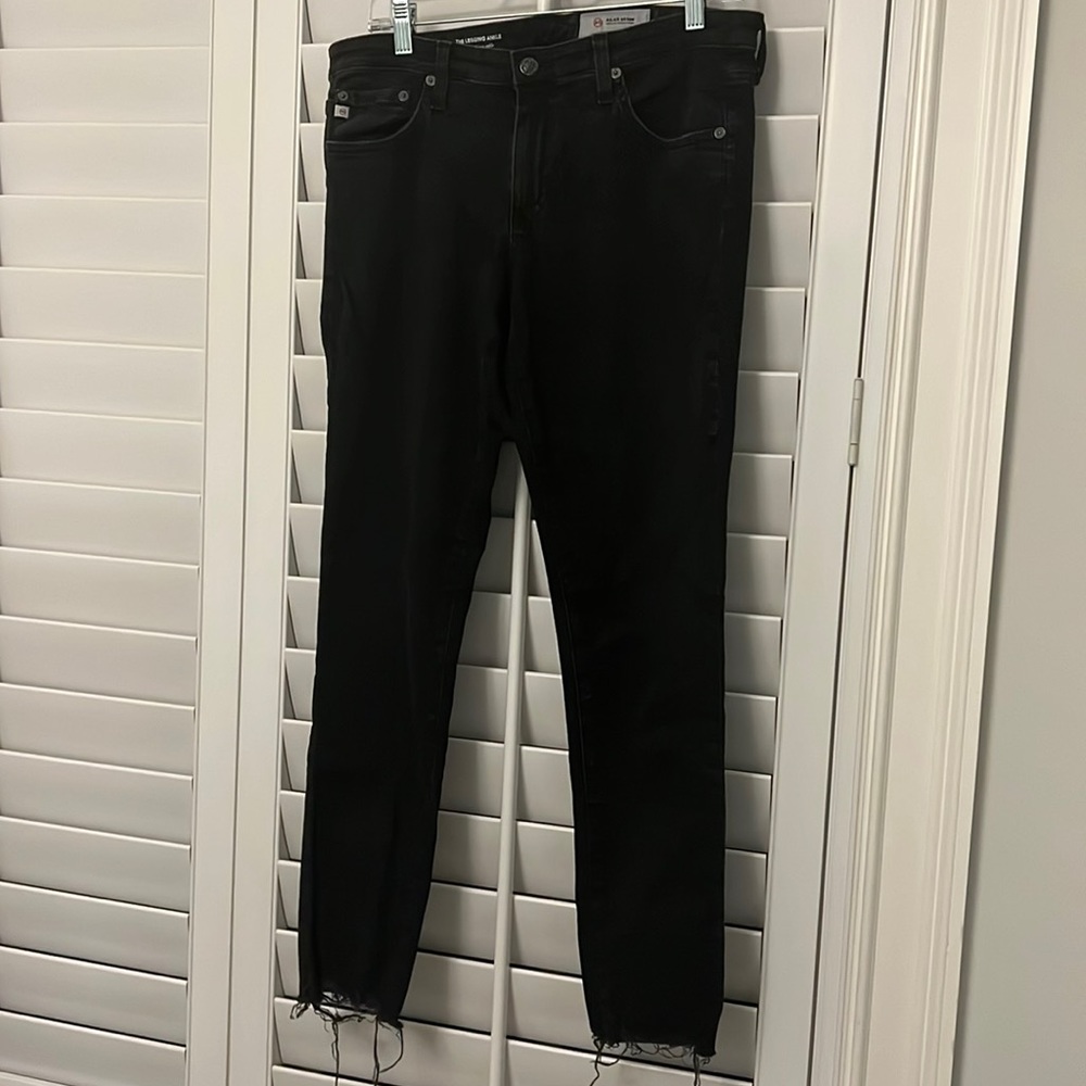 AG Jeans Black “the legging ankle” 31R